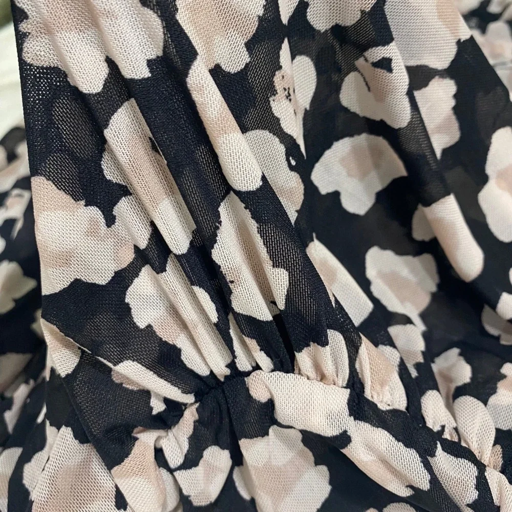 Free People‎ Mesh Square Neck Smocked Abstract Leopard Short Sleeve Top Size M